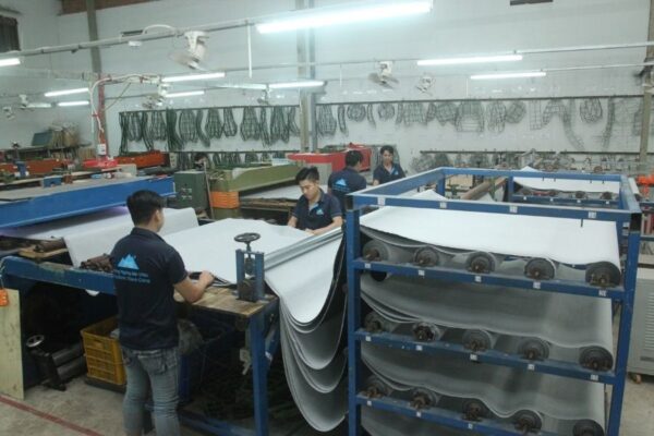 Cơ sở gia công yên xe máy Phú Quang
