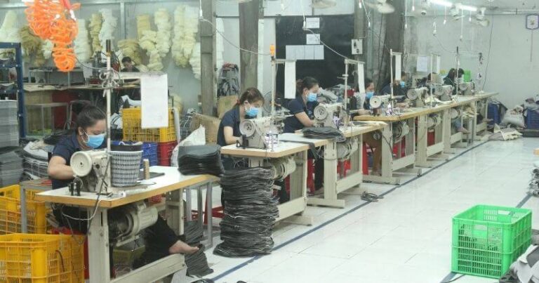 cong-ty-san-xuat-do-choi-phu-tung-yen-xe-may-tai-tphcm