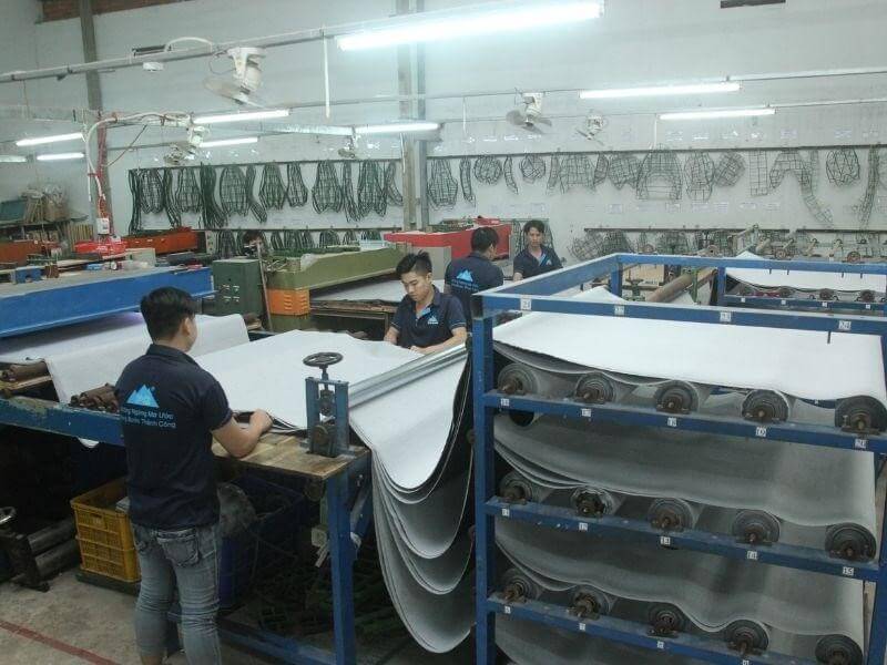 Xưởng sản xuất Yên Xe Phú Quang tiên phong trong công nghệ sản xuất.