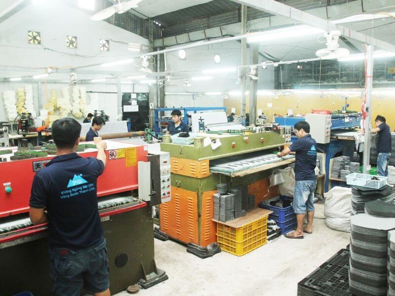 Sản phẩm yên xe máy Phú Quang đạt tiêu chuẩn chất lượng hàng đầu thị trường.