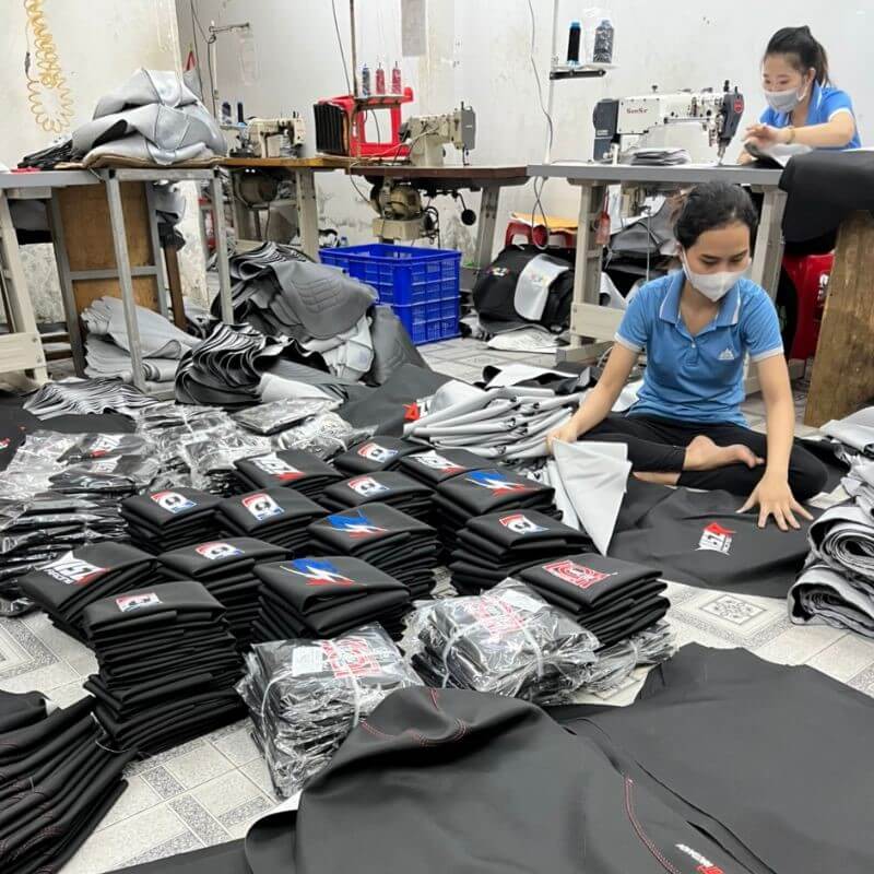 Nhập sỉ yên xe máy tận xưởng, giá tận gốc Phú Quang chất lượng hàng đầu thị trường.