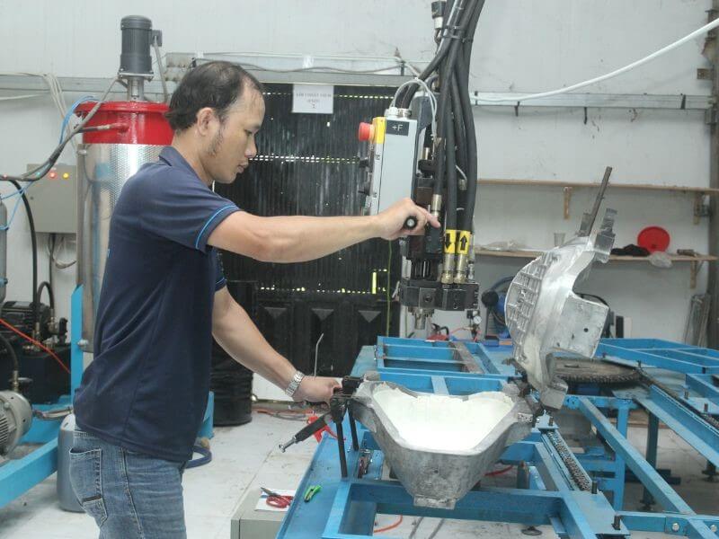 Chất lượng yên xe máy Phú Quang tiêu chuẩn chất lượng cao.