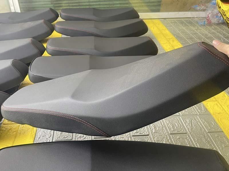 Điểm danh 6 địa chỉ bọc yên xe máy Quận Tân Phú cập nhật mới nhất.