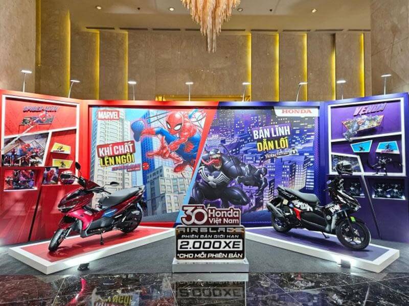 Air Blade Marvel độc đáo với dàn áo lấy cảm hứng từ 2 nhân vật vũ trụ Marvel